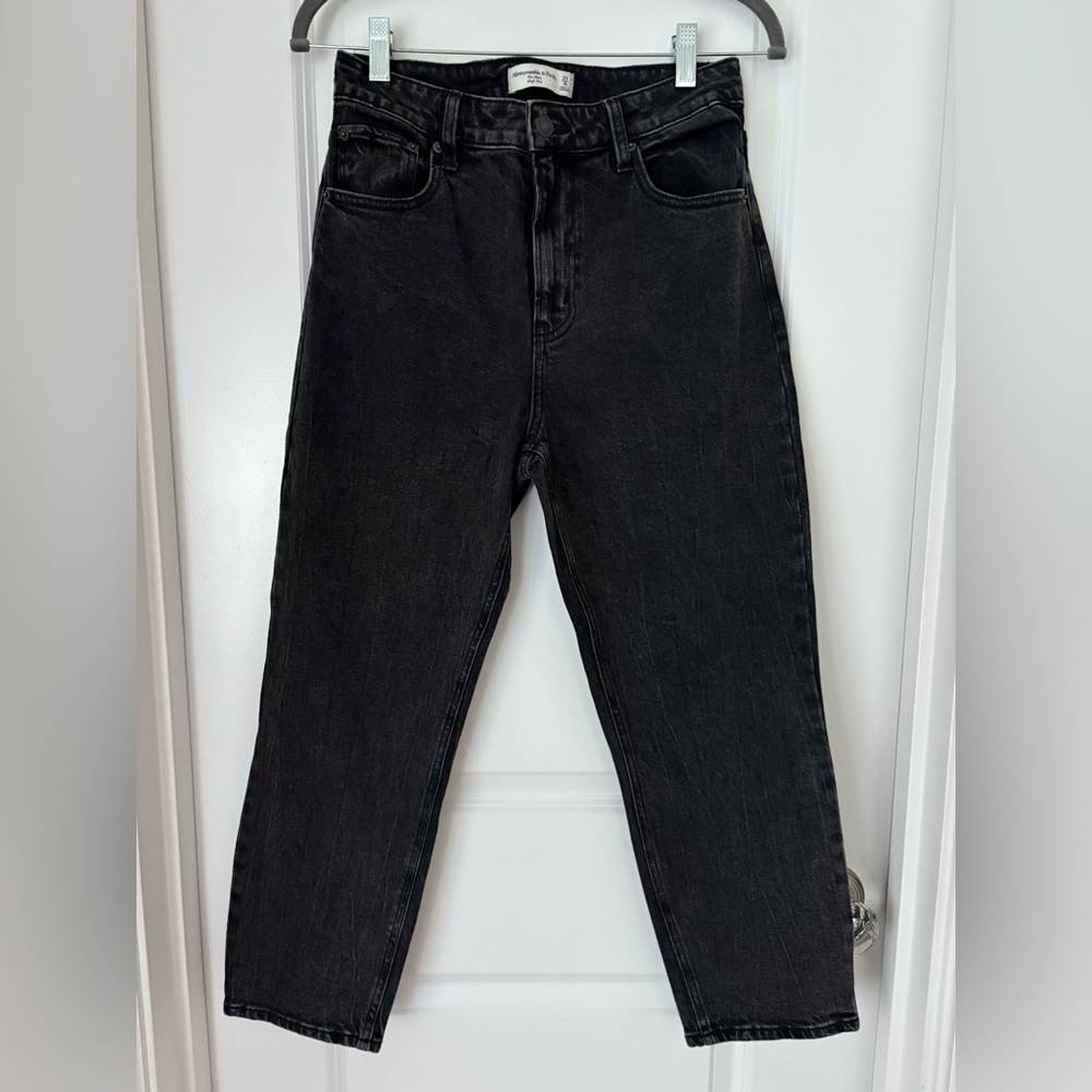 Abercrombie & Fitch Men's Dark Jeans